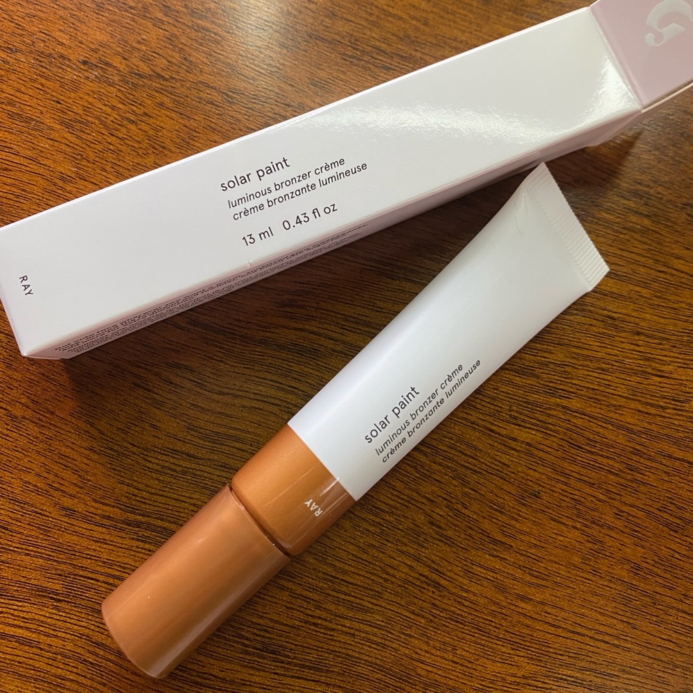 Glossier Solar Paint in Ray